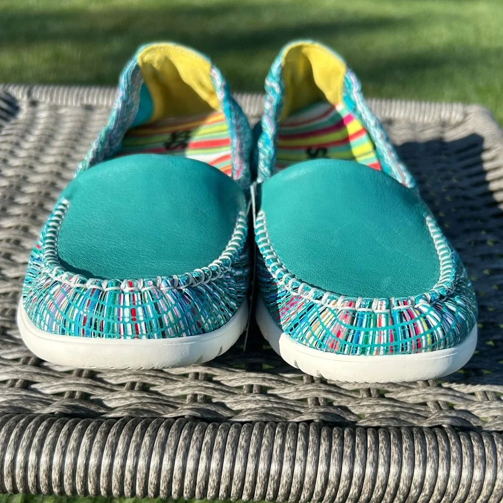 SAS sunny slip